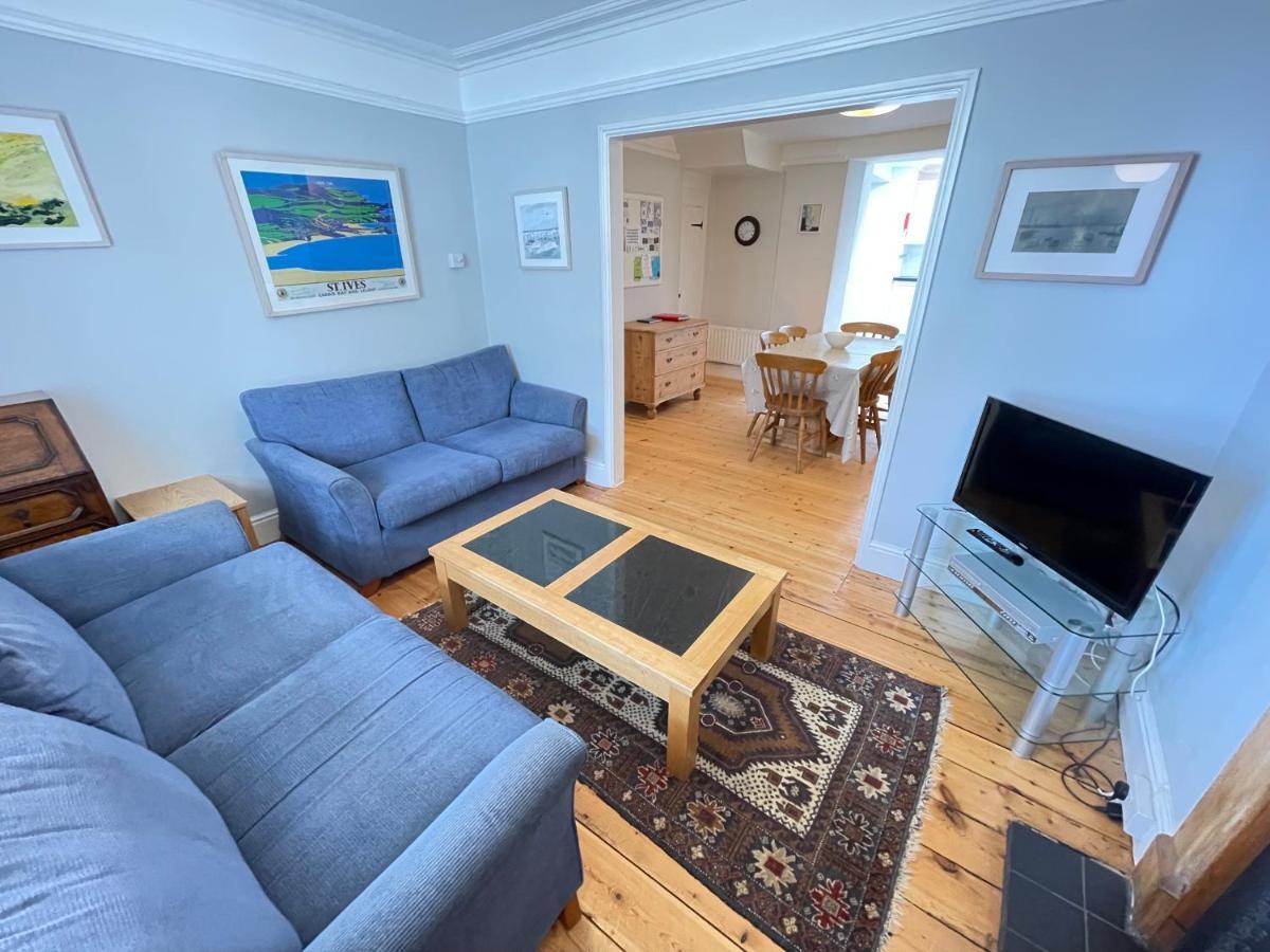 37 Trenwith Place, Charming Family Home & Garden! St Ives  Exterior photo